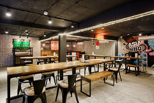 Đập hộp nhà hàng container siêu khủng Holy Pig tại Tổ hợp Cocobay Đà Nẵng - 4