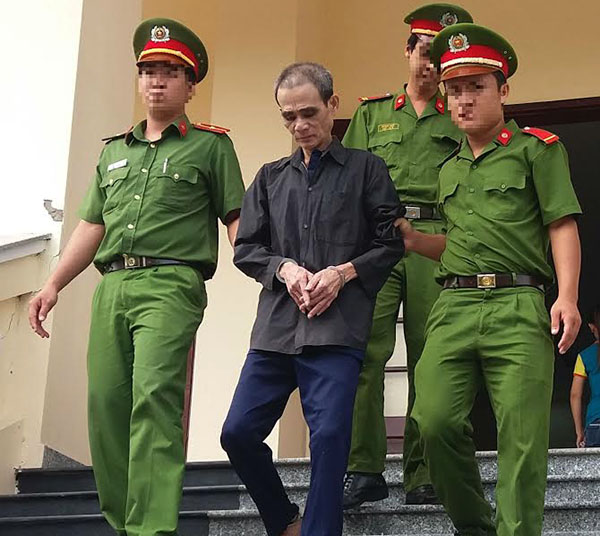 “Yêu râu xanh” hại đời cháu ruột giữa đêm khuya - 1