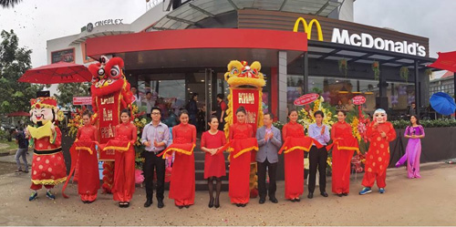 McDonald’s khuyến mãi mới nhân dịp khai trương nhà hàng thứ 13 - 1