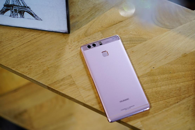 Huawei P9 là chiếc smartphone thuộc phân khúc cao cấp với bộ camera kép được chế tác cùng Leica.