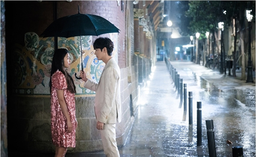 Lee Min Ho hôn mỹ nhân 4 lần vẫn khiến phim không đủ hot - 8