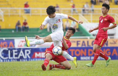 Điều bất ngờ của HLV U21 Yokohama dành cho U21 HAGL - 2