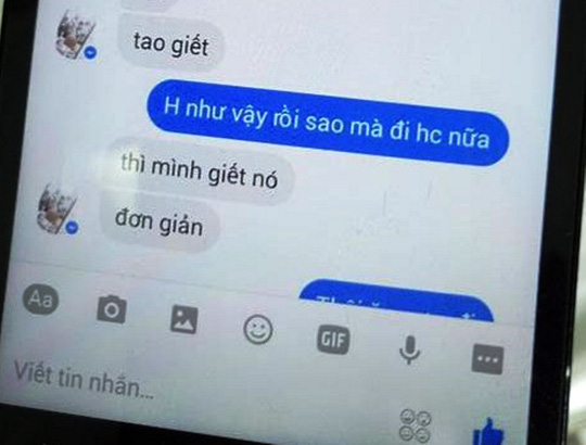 Học sinh lớp 12 bị đâm trọng thương trước cổng trường - 2