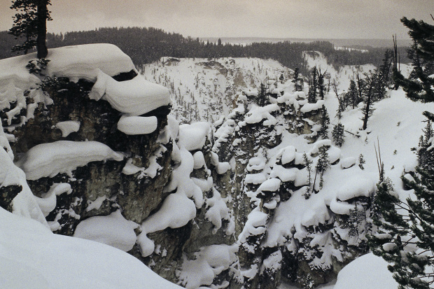 Câu chuyện phi thường của bà mẹ Mỹ vượt núi cứu chồng con - 2