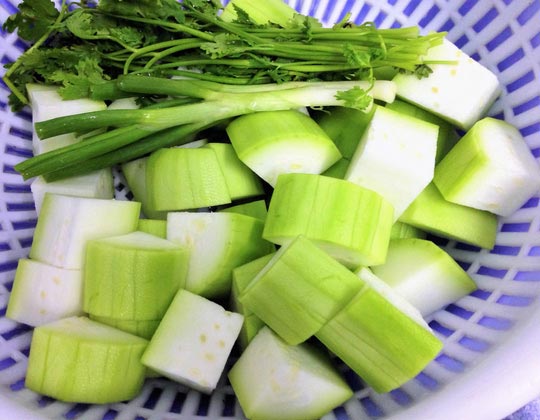 Mộc mạc như cá lóc kho bầu - 3