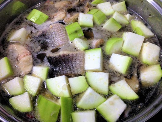 Mộc mạc như cá lóc kho bầu - 4