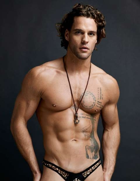 Chị em tiếp tục choáng trước loạt nội y nam kỳ dị - 7