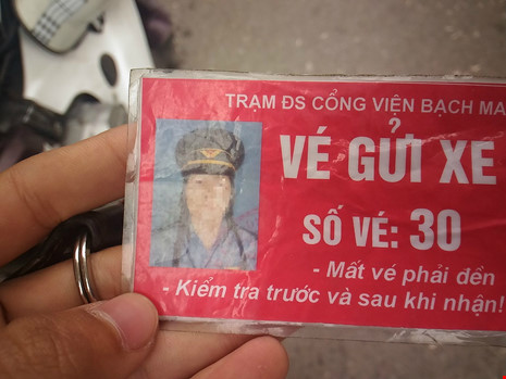 Gác tàu thu vé xe “cắt cổ” trước cổng BV Bạch Mai - 4