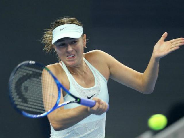 Sharapova - Makarova: Đẳng cấp thăng hoa 3 set