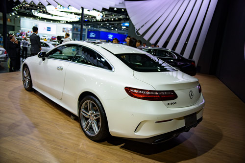 Mercedes E300 Coupe 2018 giá 3,1 tỷ đồng ở Việt Nam - 5