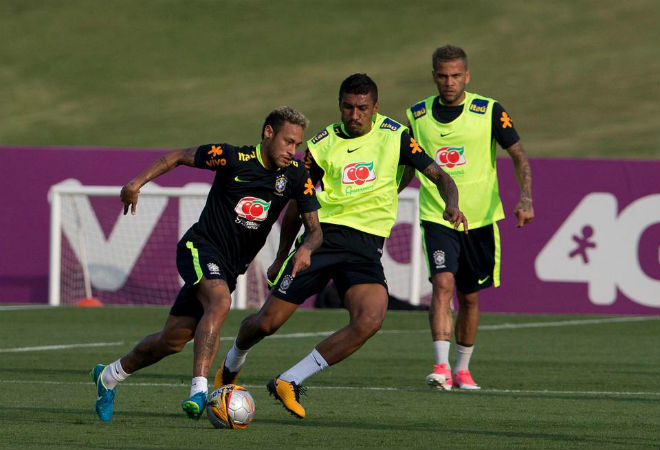 Nghi án PSG gây sức ép, Brazil dung túng Neymar giả chấn thương - 1