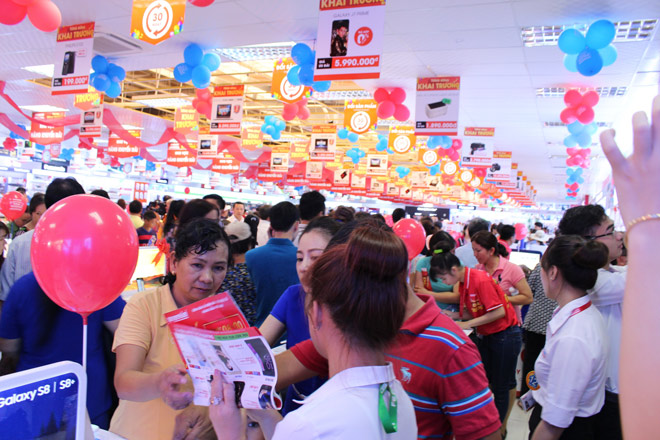 Người tiêu dùng Việt mạnh tay chi tiêu nâng cấp cuộc sống - 1