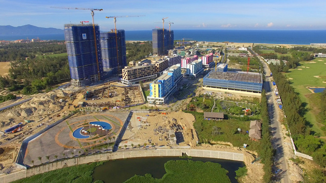 Condotel Cocobay chính thức thức cất nóc, dự kiến mở cửa tháng 4/2018 - 1