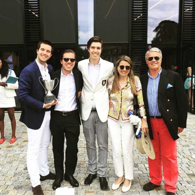 Lạc trôi trong ngôi trường cấp hai với mức học phí 2,6 tỷ một năm - 6