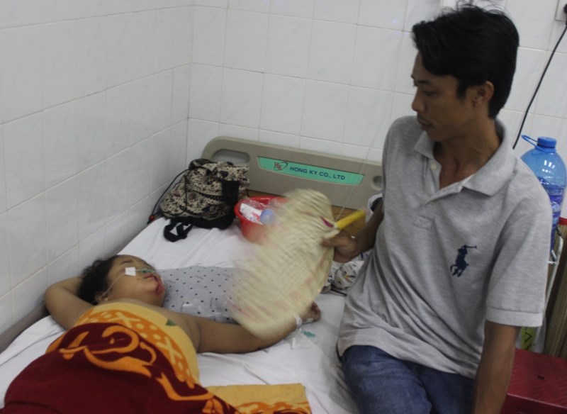 Tình hình bé 4 tuổi vụ tai nạn chết 6 người ở Tây Ninh - 1