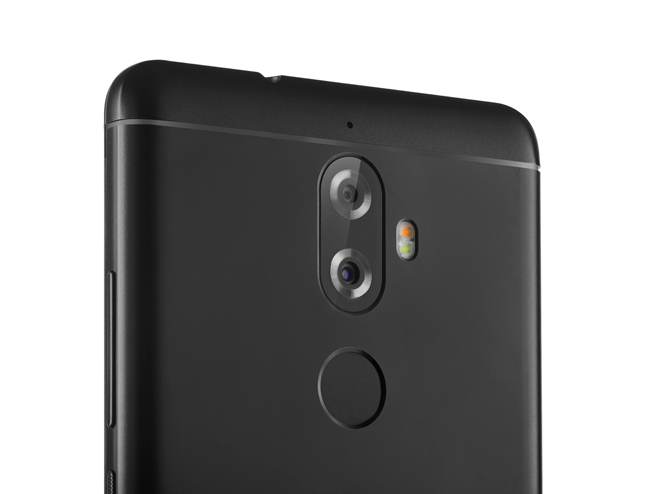 Ra mắt Lenovo K8 Plus có camera kép, giá cực rẻ - 2