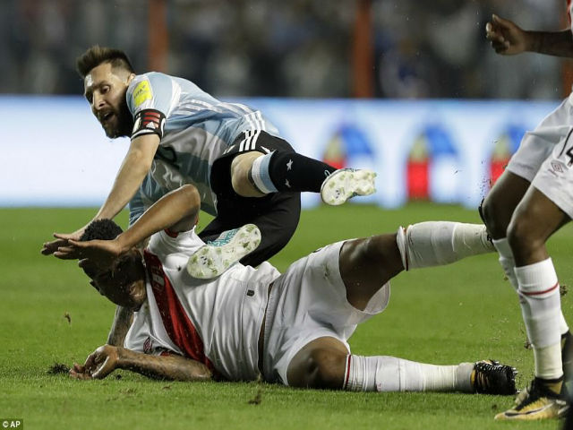 Argentina nguy cơ lỡ World Cup: Messi và gánh nặng thảm họa 48 năm