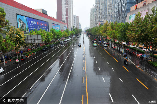 Choáng váng cảnh 461 triệu người TQ đổ ra đường dịp nghỉ lễ - 10