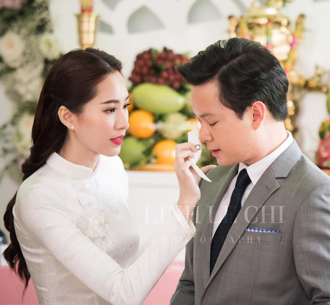 Thu Thảo và chồng đại gia ôm hôn đắm đuối trong tiệc cưới xa hoa - 10