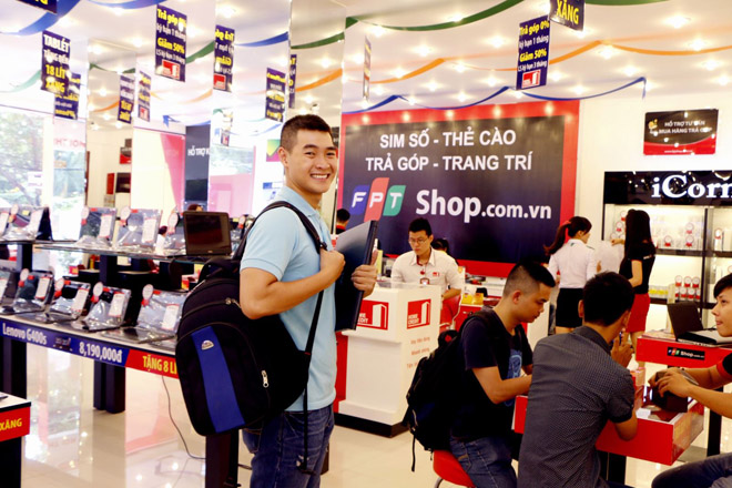 FPT Shop đồng loạt giảm giá laptop lên đến 4,5 triệu đồng - 1