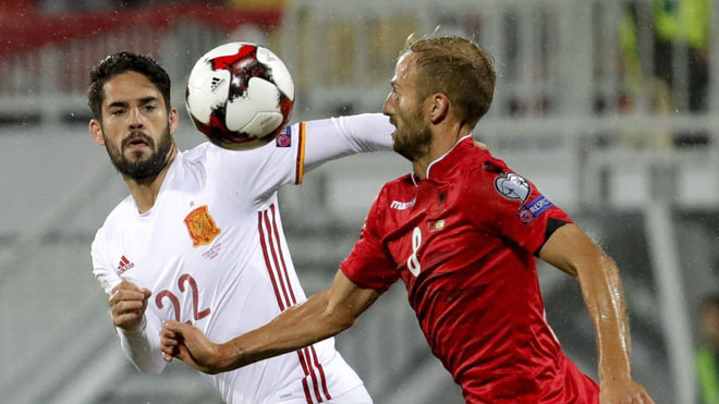 Tây Ban Nha – Albania: Uy lực “Bò tót”, ma thuật Isco - 2