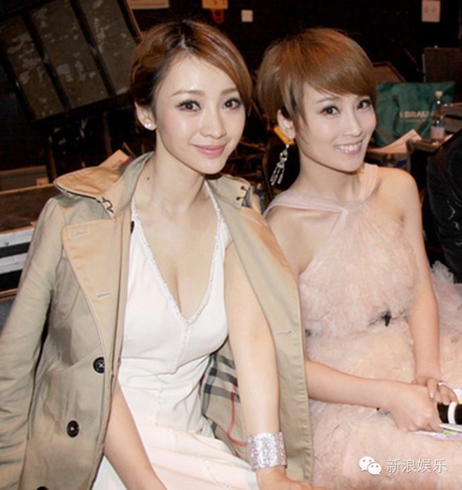 Thiên thần vòng 1 khiến các mỹ nữ showbiz "xanh mặt" khi dự sự kiện - 3