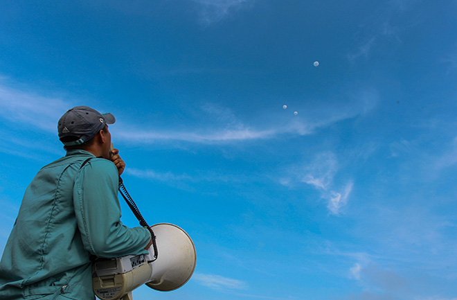 Clip: Giảng đường trên không của những “lính” dù trẻ - 11