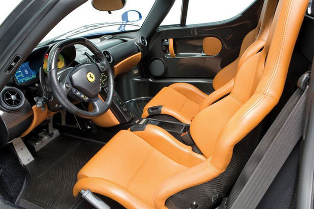 Ferrari Enzo màu xanh "siêu độc" giá 53,6 tỷ đồng - 4