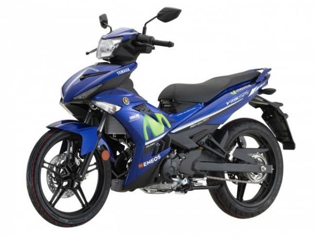 Tại Malaysia, Yamaha Y15ZR không còn nghi ngờ gì là một mẫu xe rất phổ biến, có mặt trên hầu khắp mọi miền của đất nước. Xe bắt đầu ra mắt từ năm 2015, đến nay doanh số vẫn không ngừng tăng. Không những thế có rất nhiều câu lạc bộ Y15ZR, quần tụ hàng ngàn ngàn người sở hữu Y15ZR. Ảnh phiên bản SE GP Edition của Yamaha Y15ZR.