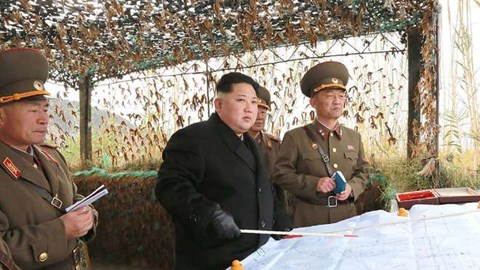 Quan chức CIA: Lãnh đạo Kim Jong-un không hề “điên” như ông Trump nghĩ! - 2