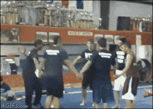 Những màn thể hiện thất bại "xấu hổ muốn độn thổ" - 3