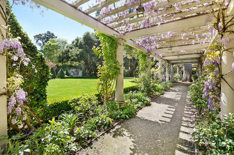 Biệt thự vintage đẹp như mơ được rao bán tới 903 tỷ - 12