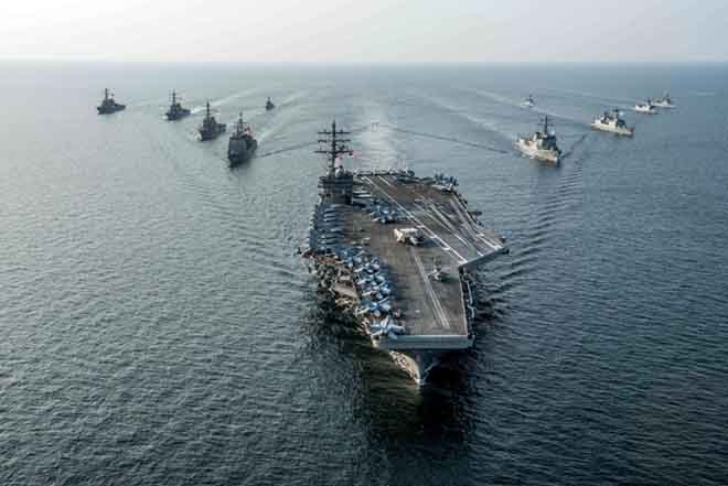 Bị tàu sân bay Mỹ áp sát, Triều Tiên dọa “hủy diệt hoàn toàn” - 1
