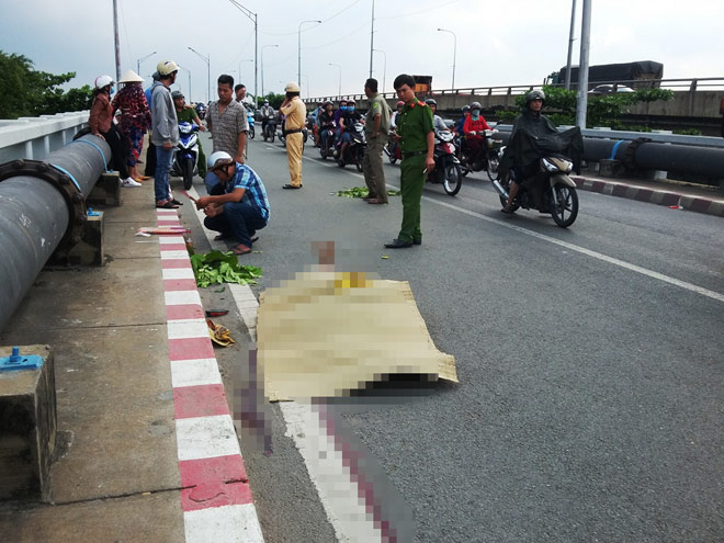 Vào Sài Gòn làm phụ hồ, thanh niên tử vong trên đường - 1