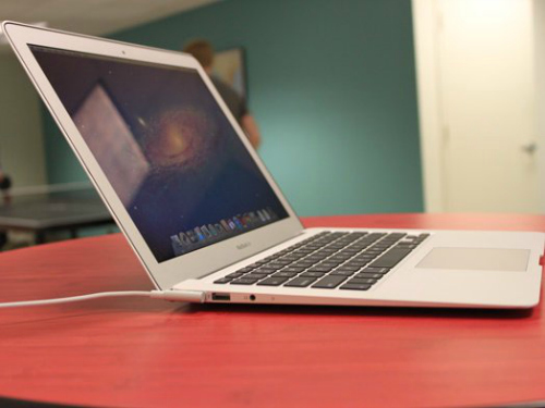 Chọn pin thay thế Egoway cho Macbook Air 13 inch - 1