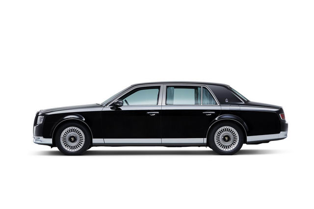 Aurus  Siêu xe RollsRoyce của Nga cháy hàng hai năm tới