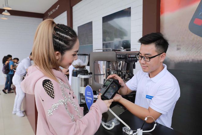 Thích mê trước loạt sao Việt góp mặt trong sự kiện công nghệ đỉnh cao - Note8 Studio - 2