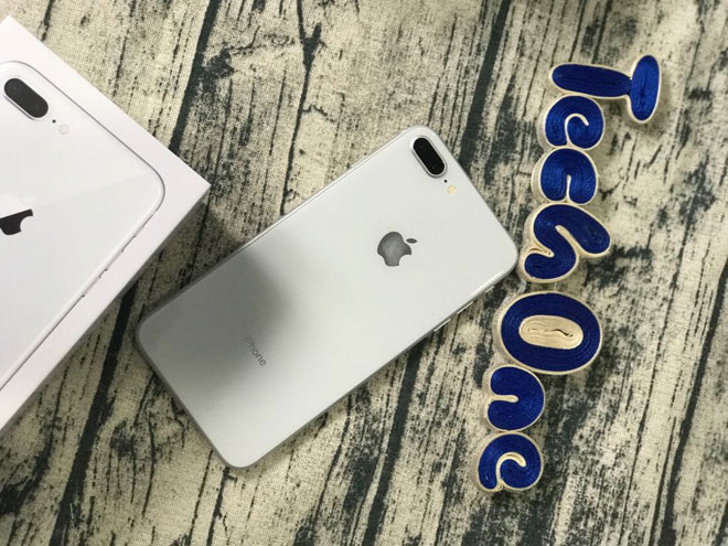 iPhone 8 về giá ổn định, rẻ hơn mua tại Singapore 1.6 triệu - 1