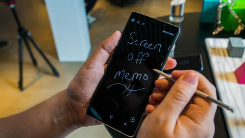 Top 9 thủ thuật hàng đầu giúp bạn &#34;chế ngự&#34; Samsung Galaxy Note 8 - 3