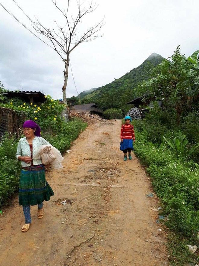 Mộc mạc chợ phiên Du Già - 1