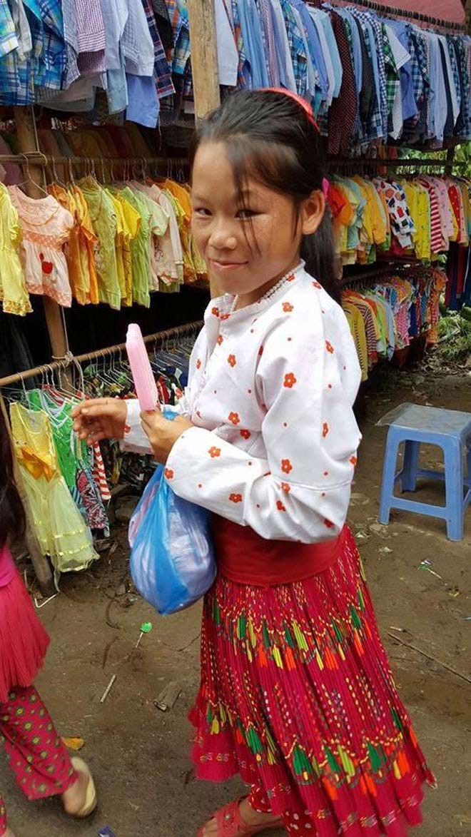 Mộc mạc chợ phiên Du Già - 7