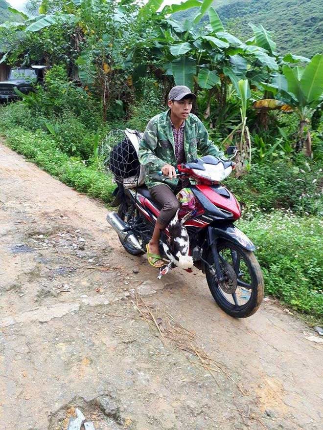 Mộc mạc chợ phiên Du Già - 22