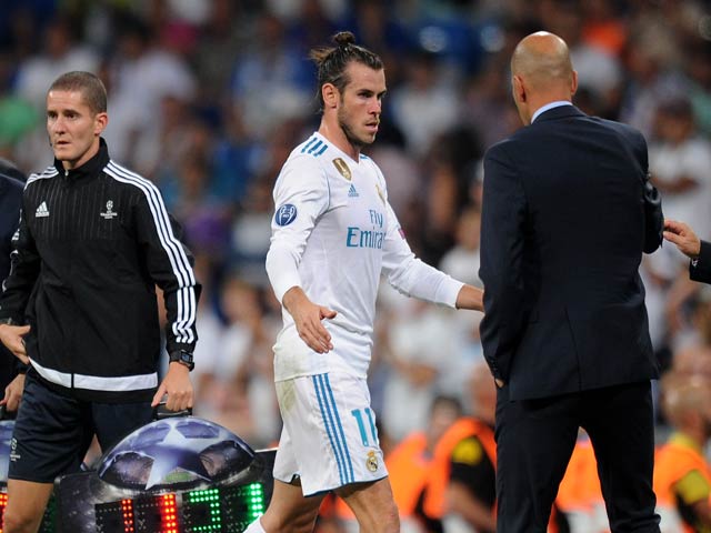 Lực đấm của Gareth Bale: McGregor, “Vua boxing” cũng phải nể