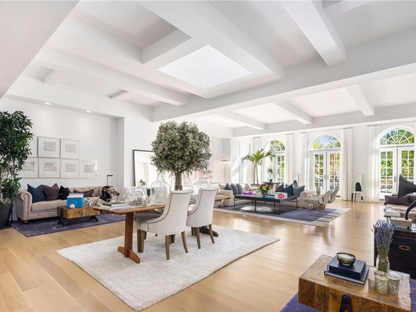 Chiêm ngưỡng biệt thự 27 triệu USD của nữ hoàng gợi cảm Jennifer Lopez - 4