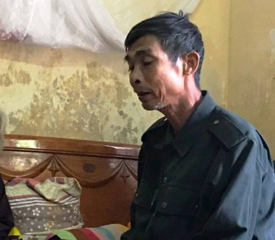 Những vòng hoa trắng tiễn đưa phóng viên Đinh Hữu Dư về đất mẹ - 2