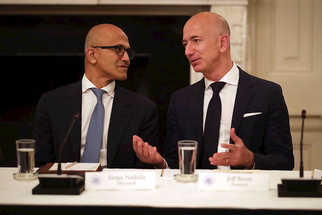 Microsoft và Amazon bắt tay chống Google - 1