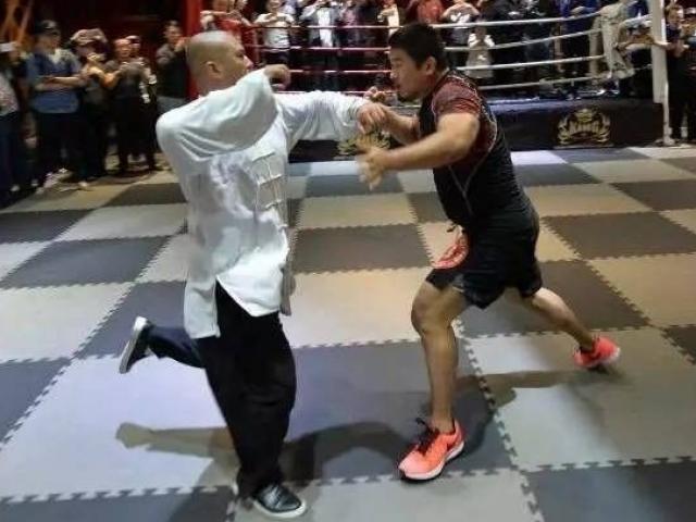 Võ Trung Quốc dậy sóng: Cao thủ Thái Cực thua Từ Hiểu Đông đi học MMA