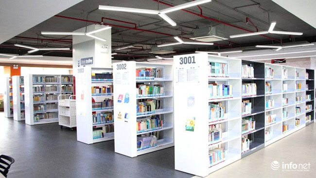 Chiêm ngưỡng thư viện trường đại học "sang chảnh" nhất Việt Nam - 13