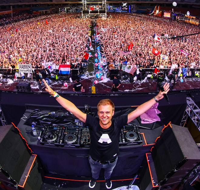 DJ số 1 thế giới Armin Van Buuren sắp trở lại Việt Nam - 2