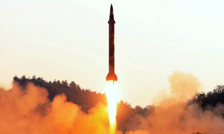 Cơ hội vàng Triều Tiên phóng tên lửa ngay dịp đại hội đảng TQ? - 1
